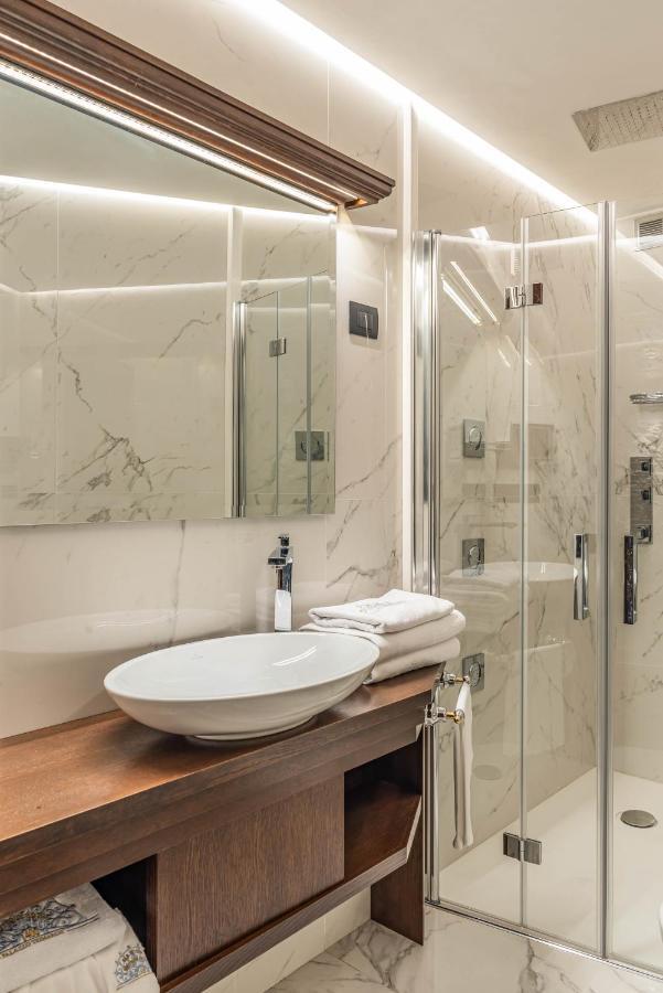Bar Vitelli Charming Suites Savoca Kültér fotó