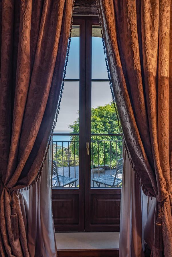 Bar Vitelli Charming Suites Savoca Kültér fotó